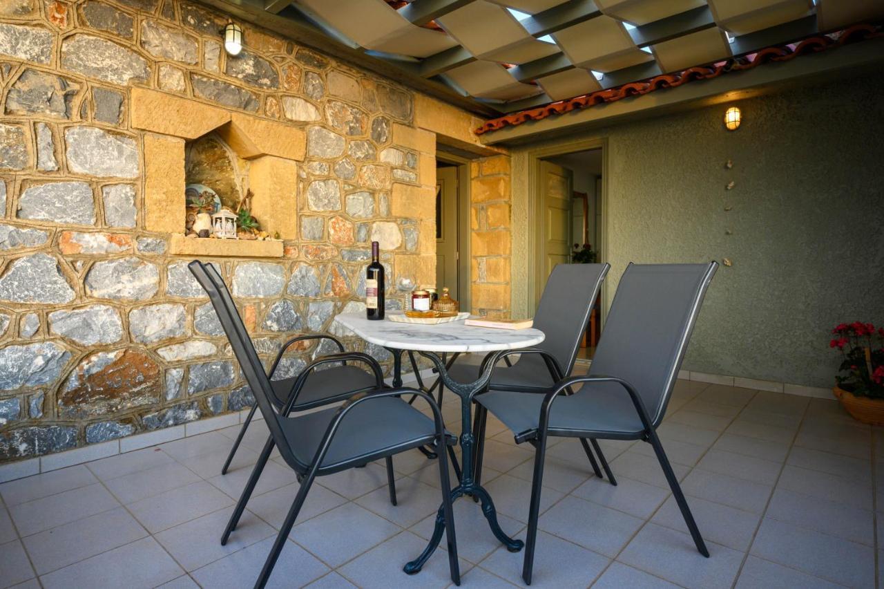 Σελήνη Apartment Kotronion  ภายนอก รูปภาพ