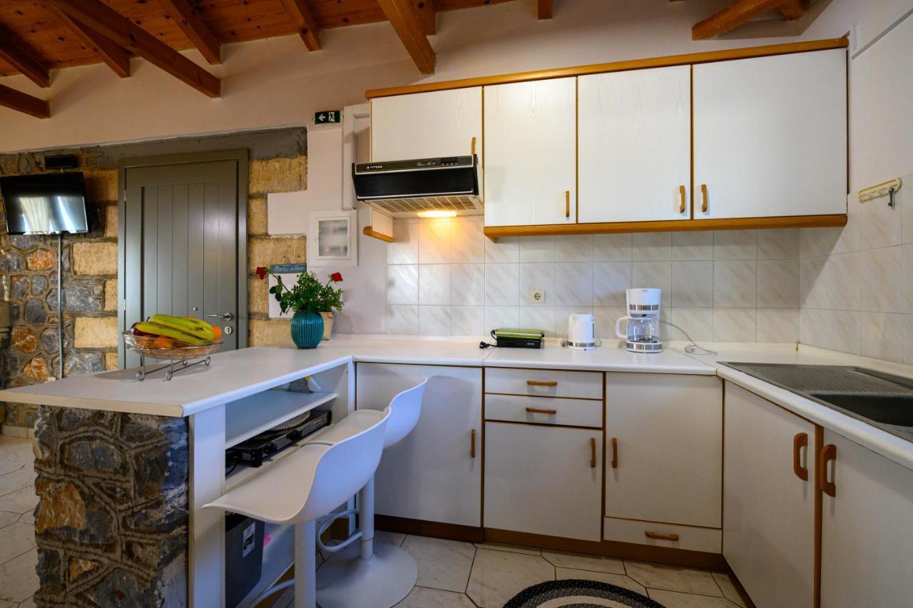 Σελήνη Apartment Kotronion  ภายนอก รูปภาพ
